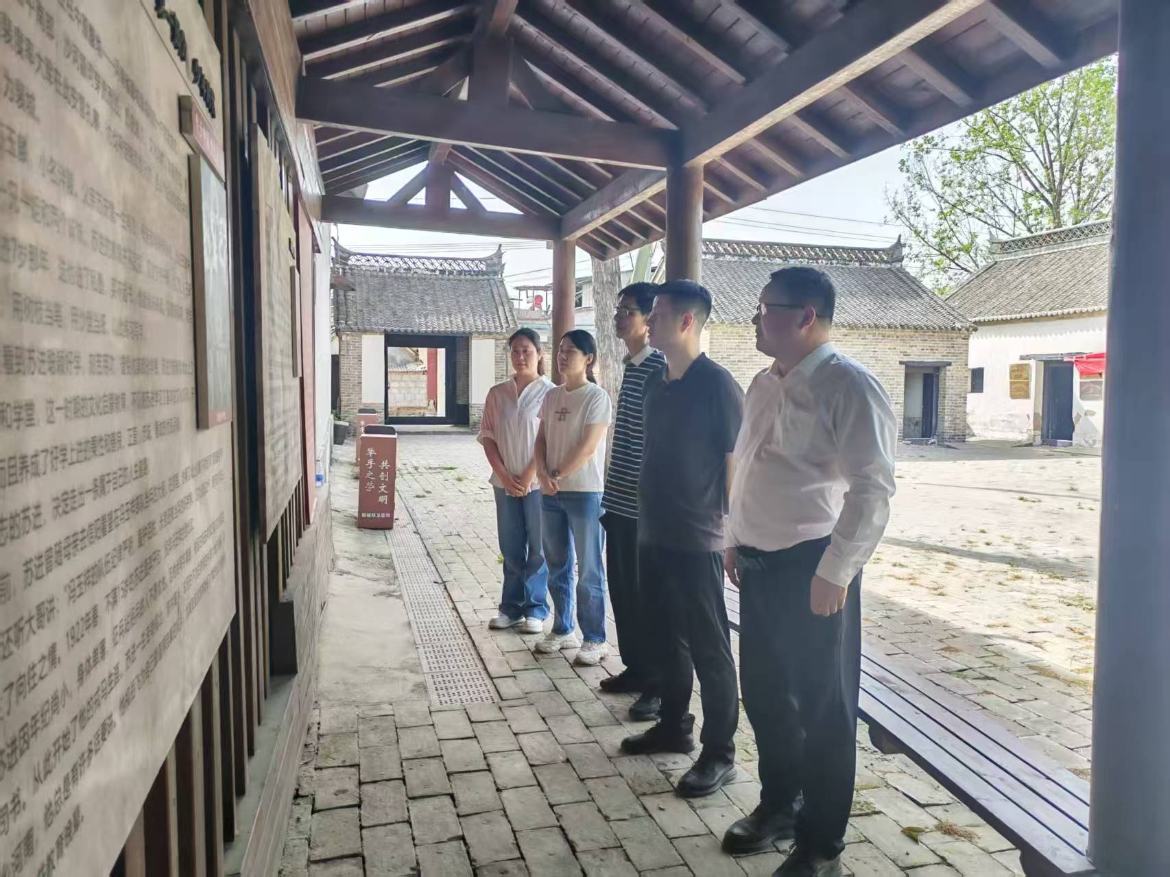 1744958994188751.jpg 1744958994188751.jpg