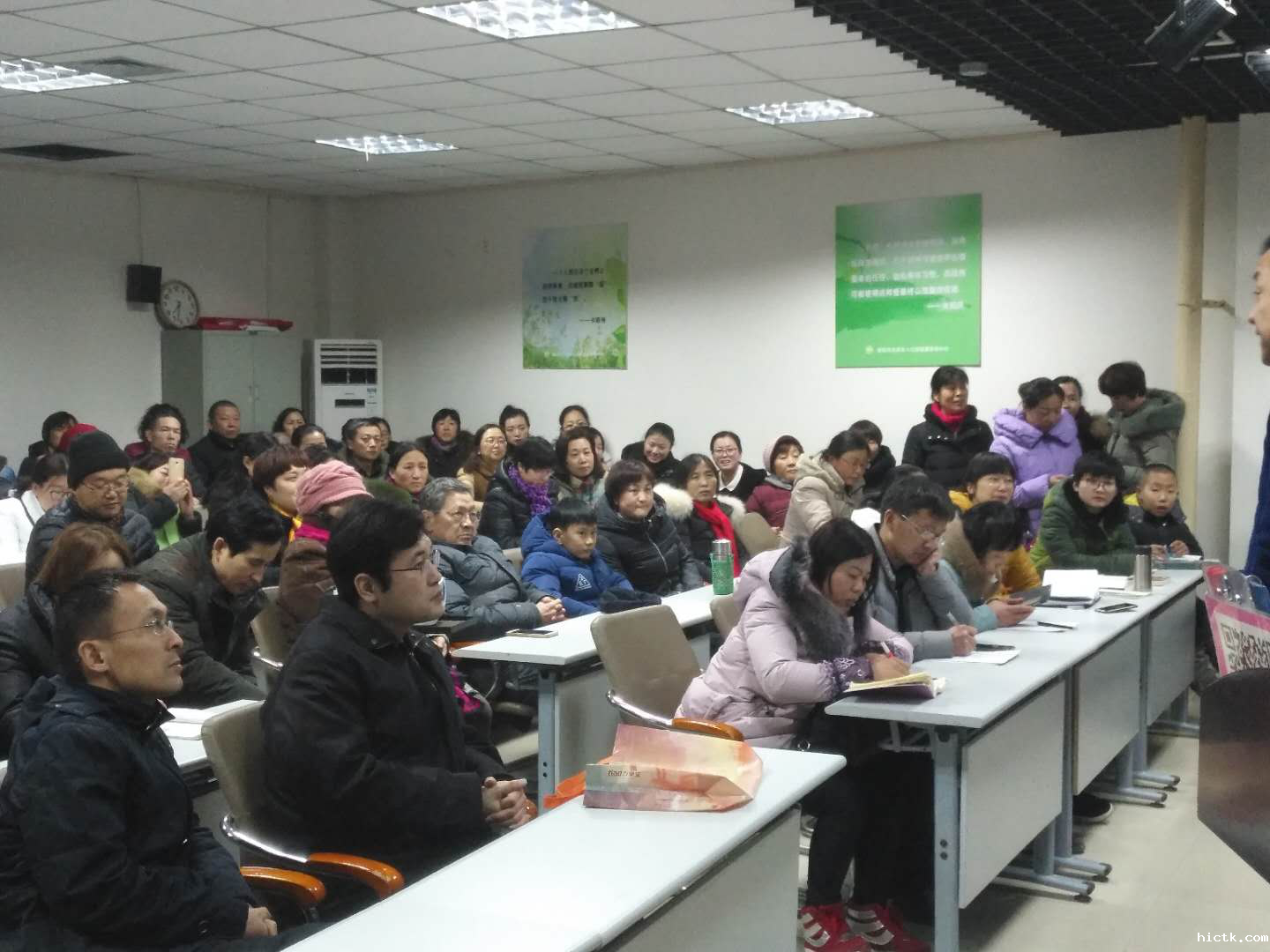 1517993403260019.png 1517993403260019.png