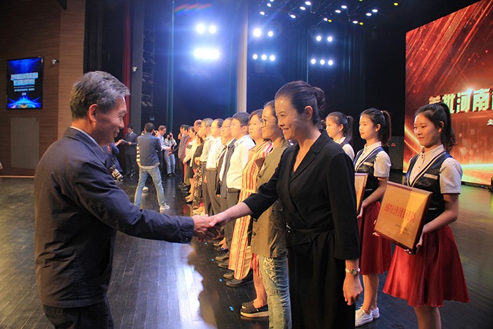 1568989853573000.jpg 1568989853573000.jpg